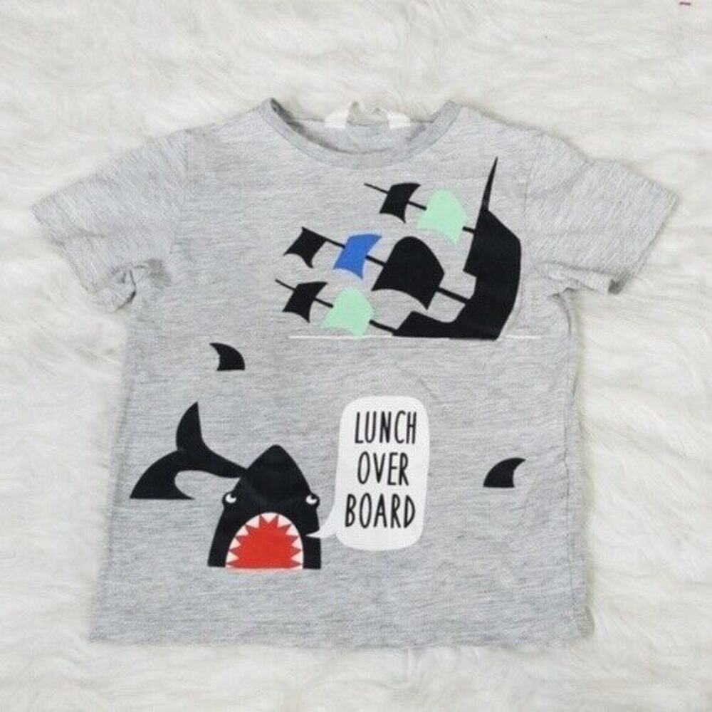 H&M Gray Pirate Ships & Shark Short Sleeve Graphic Tee Toddler 2-4 years